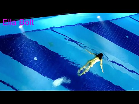 ❤️ No puedo dejar de mirar, joven rubia pillada nadando desnuda en la piscina del complejo ELLA BOLT ❤ Porno en es.sexycamse.top ❌️❤️❤️❤️❤️❤️❤️❤️